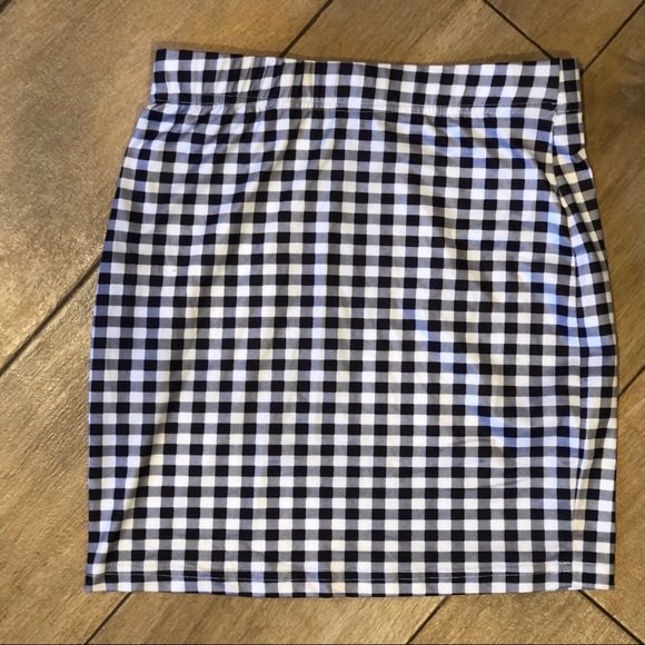 PLAID CHECKER SLIGHT STRETCH MINI SKIRT - Picture 1 of 7